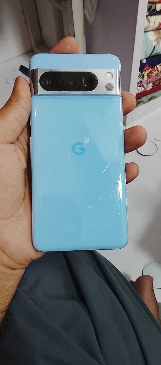Google Pixel 8 Pro 0