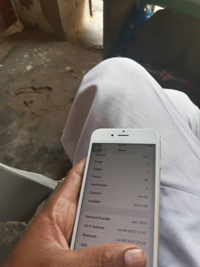Apple iPhone 6S 5