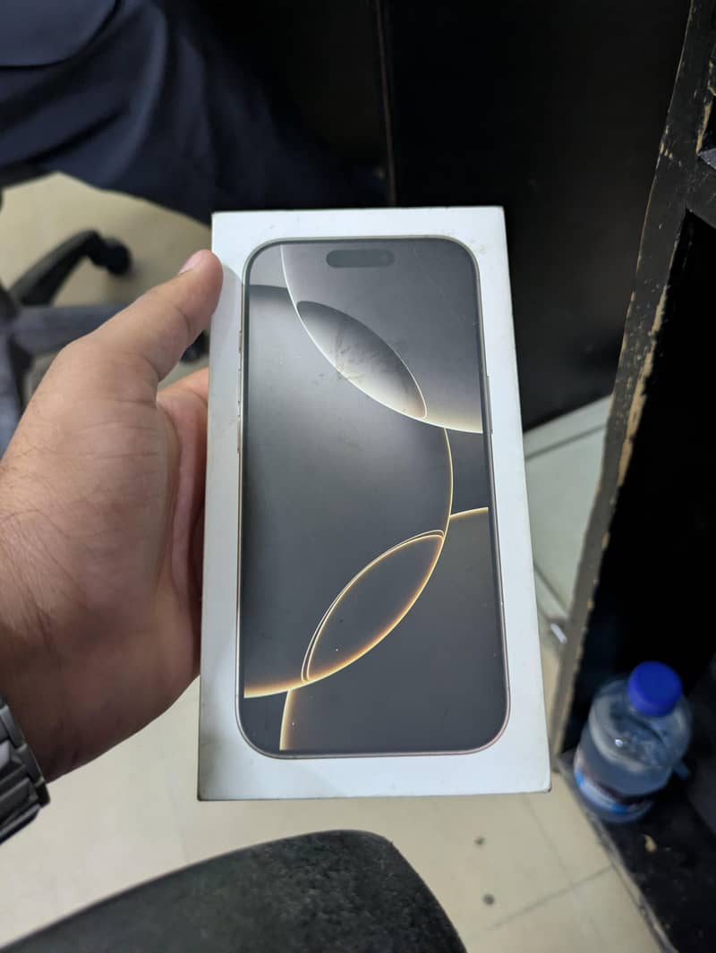 Apple iPhone 16 Pro 7