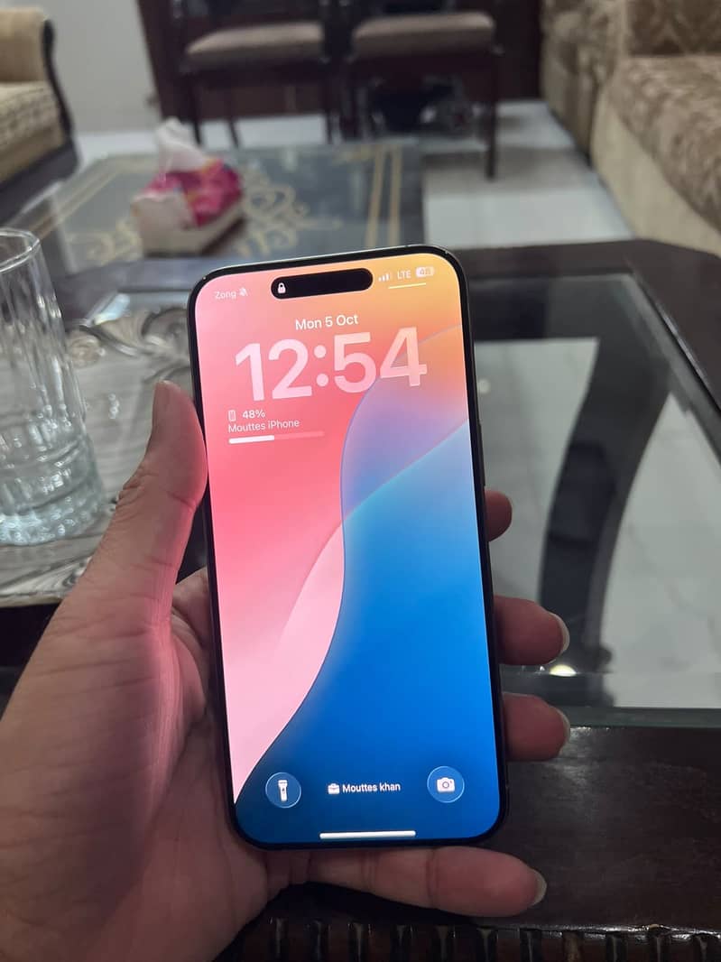 Apple iPhone 15 Pro Max 2