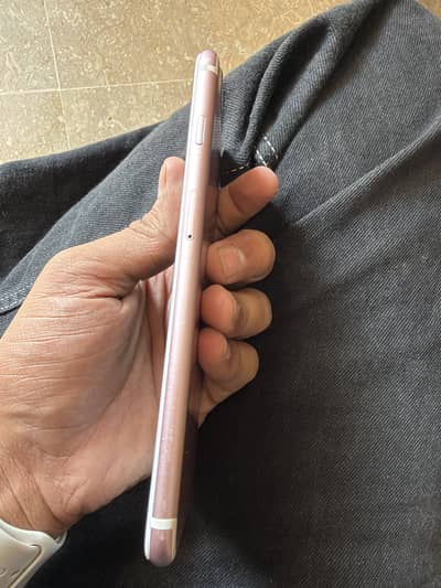 Iphone 7 plus PTA approved