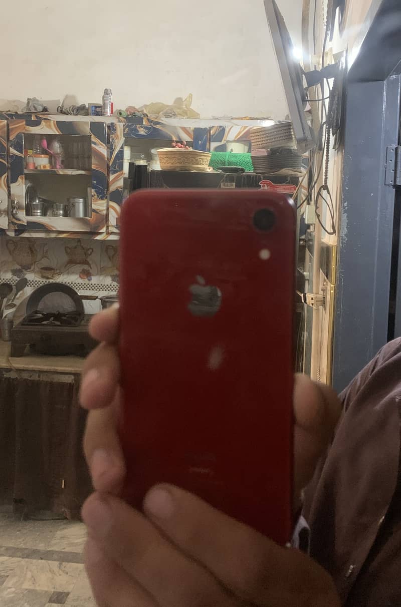 Apple iPhone XR 3