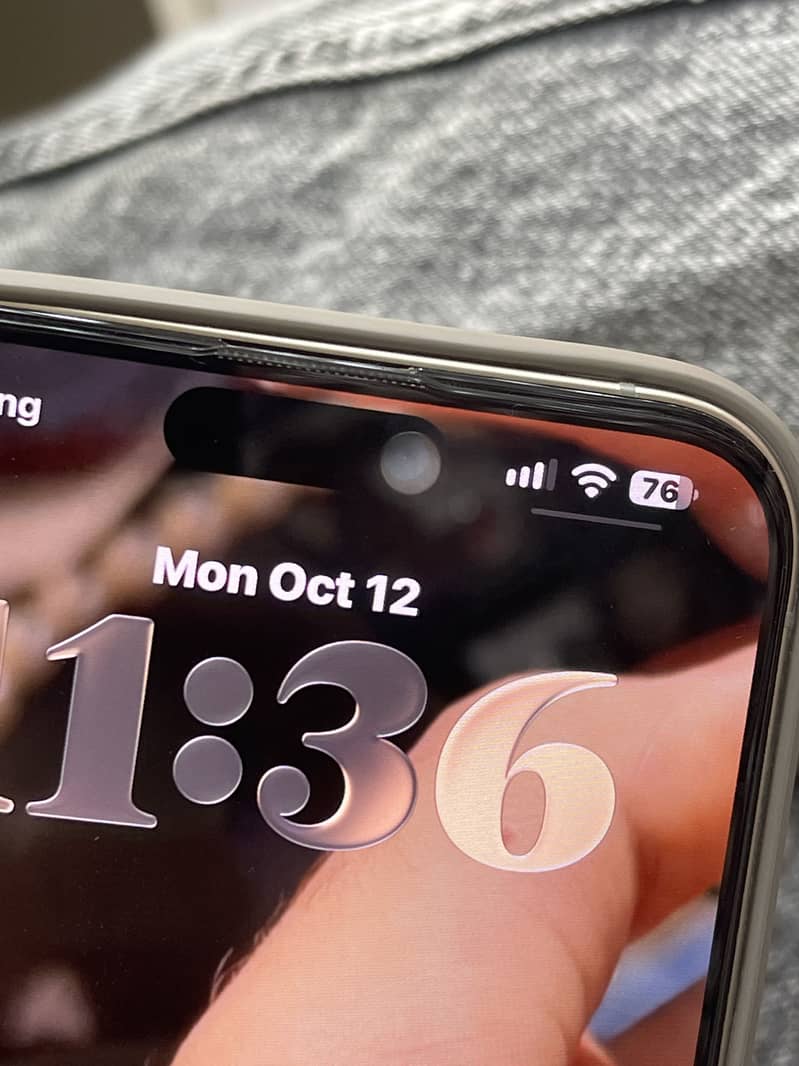 Apple iPhone 15 Pro Max 6