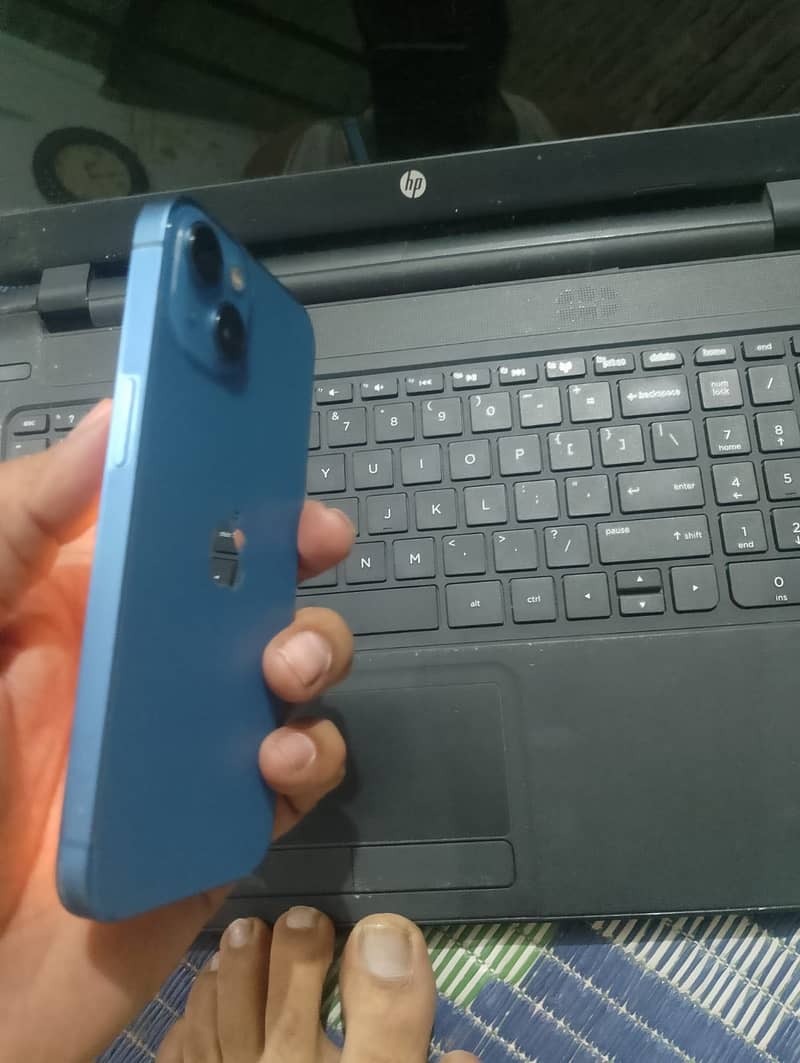 Apple iPhone 13 3