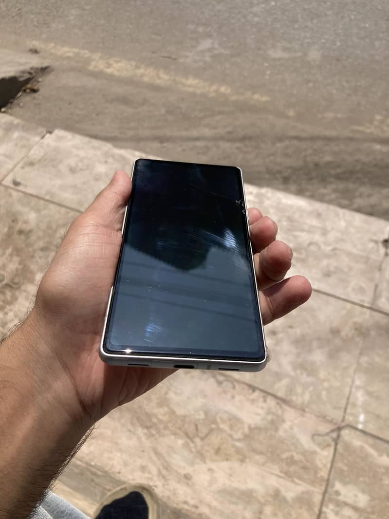 Google Pixel 7a 1