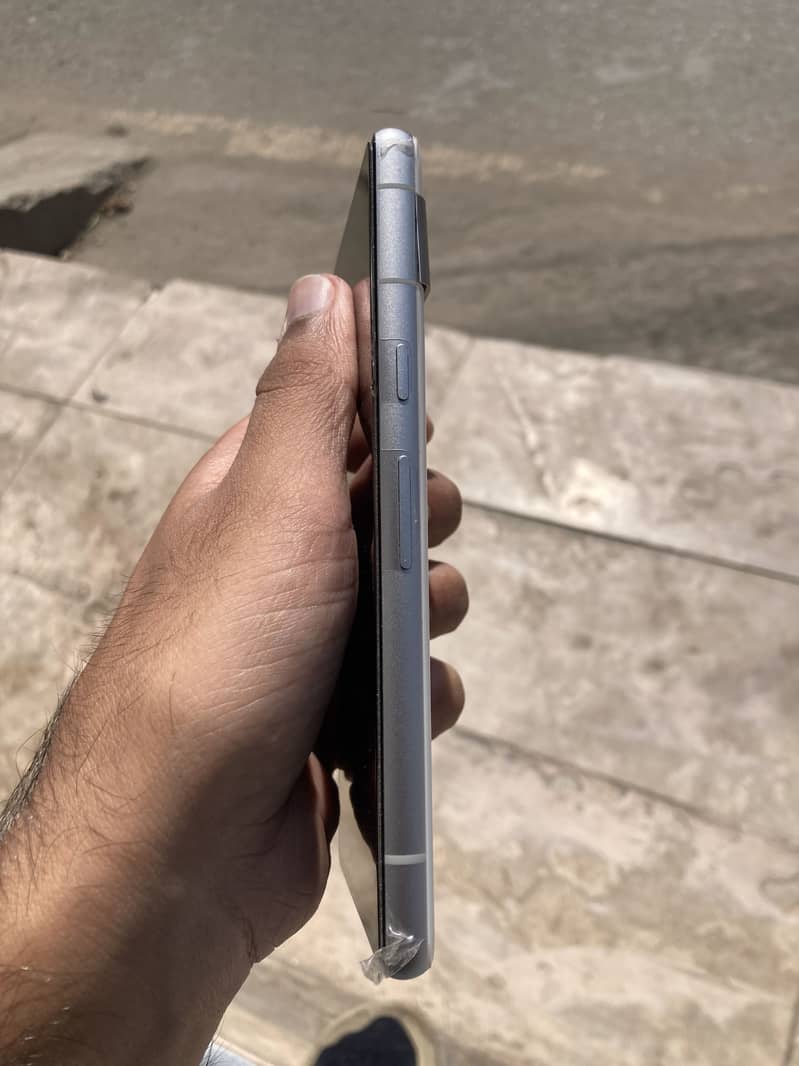 Google Pixel 7a 4