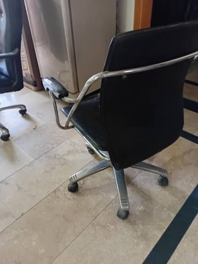 Black Executive office chair
