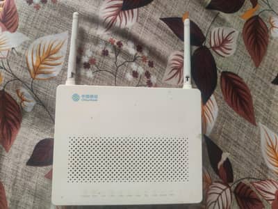 Huawei HG8546M Fiber Net Router Whtsp 03053592385