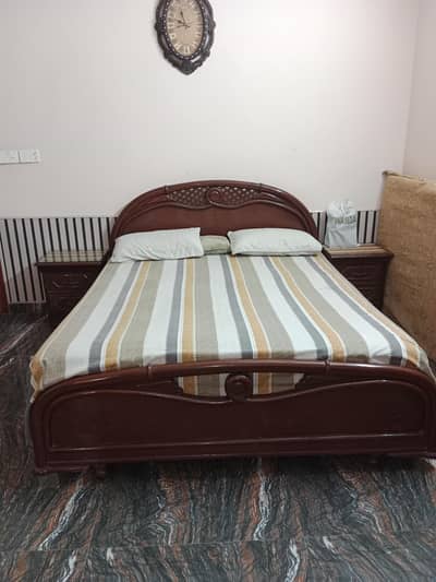 Good condition bed with 2 side table with mattress
