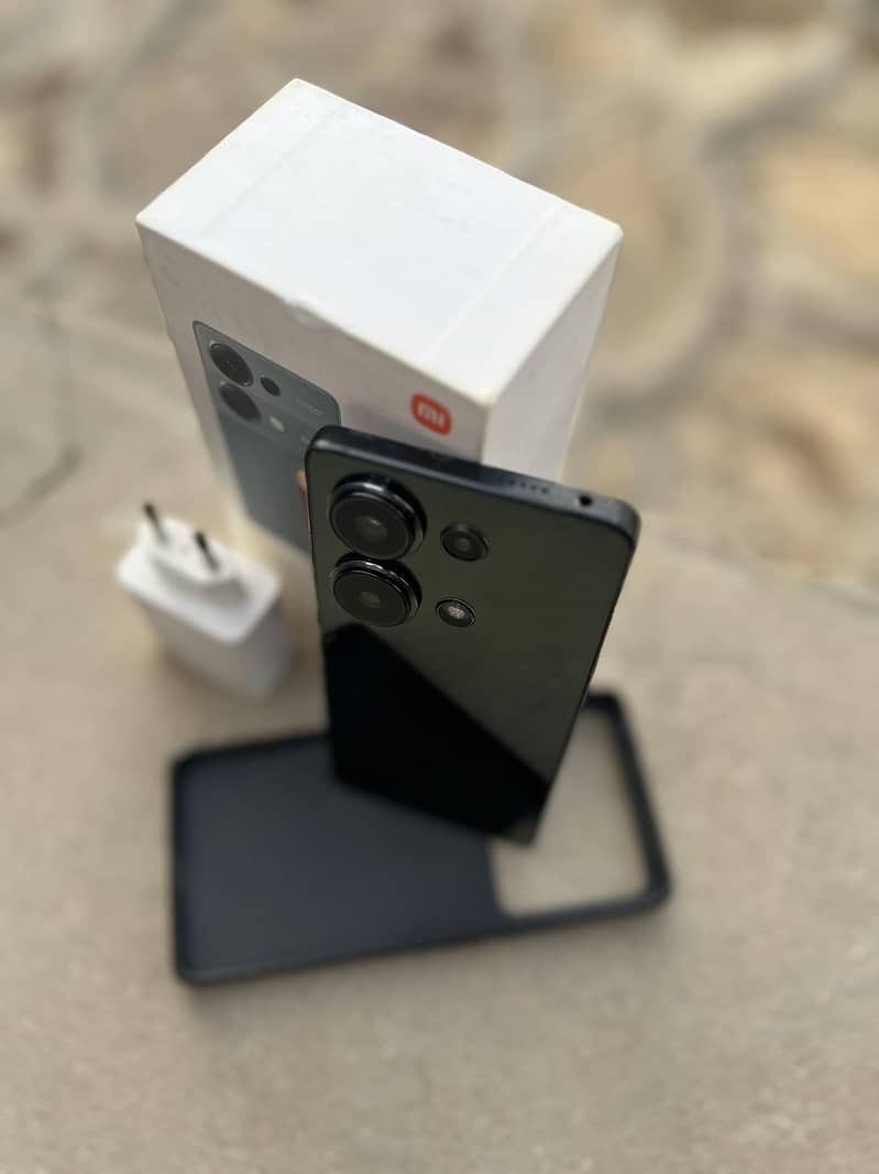 Xiaomi Redmi Note 13 Pro 3