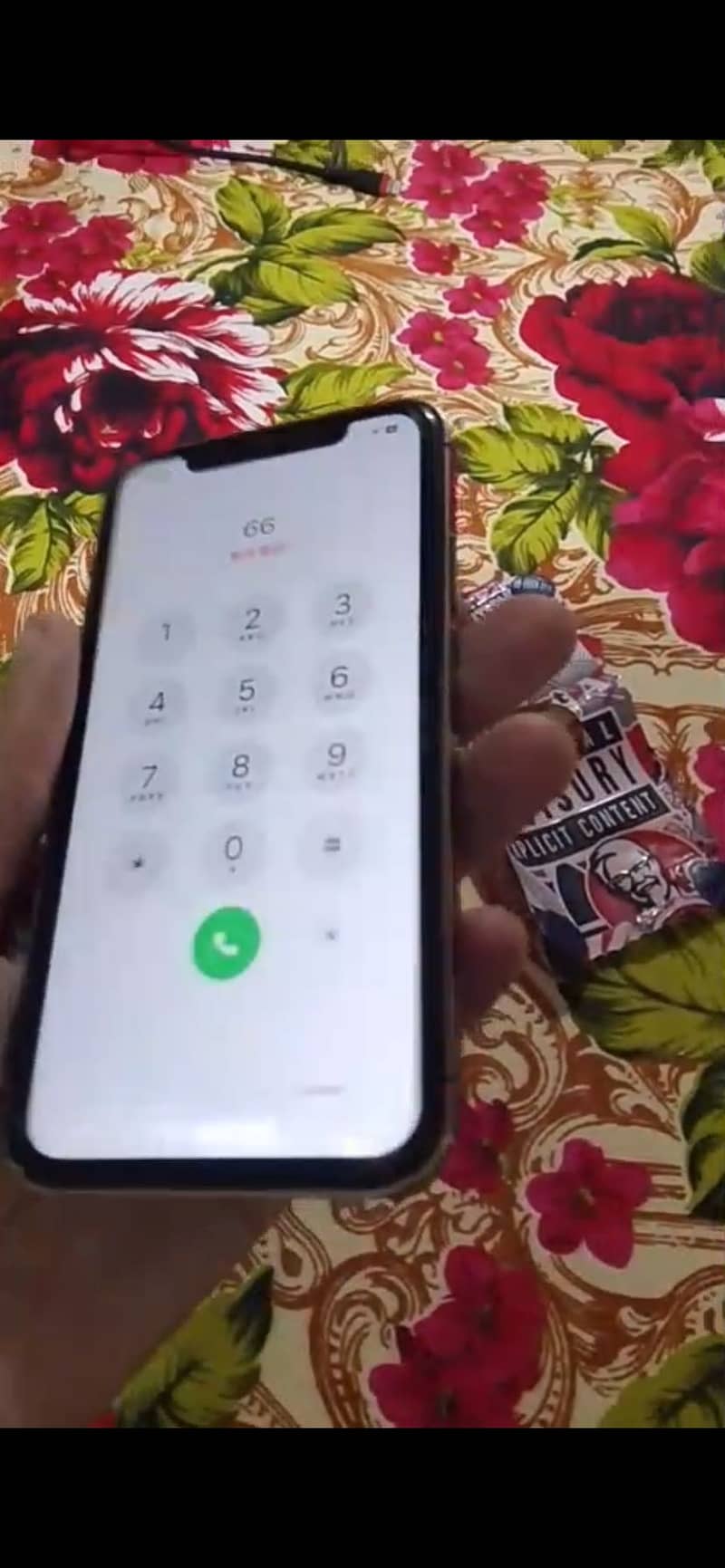 iPhone XR 0