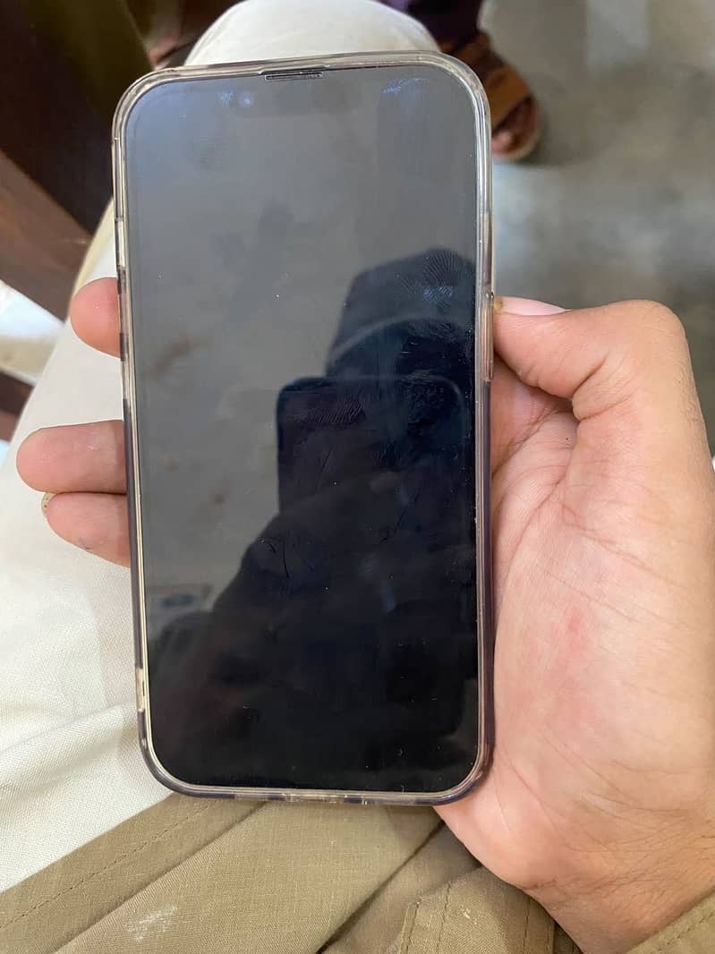 Apple iPhone 14 1