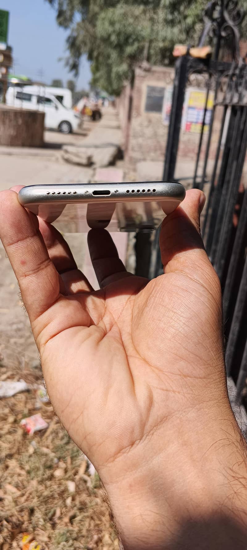 Apple iPhone 11 2