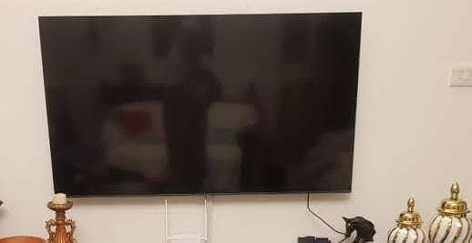 55-inch Crystal UHD 4K Smart TV