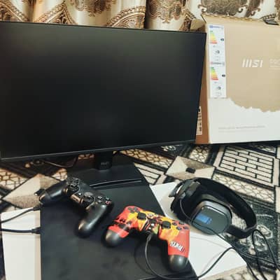 Playstation 4 slim jailbreak with accessories and Monitor
