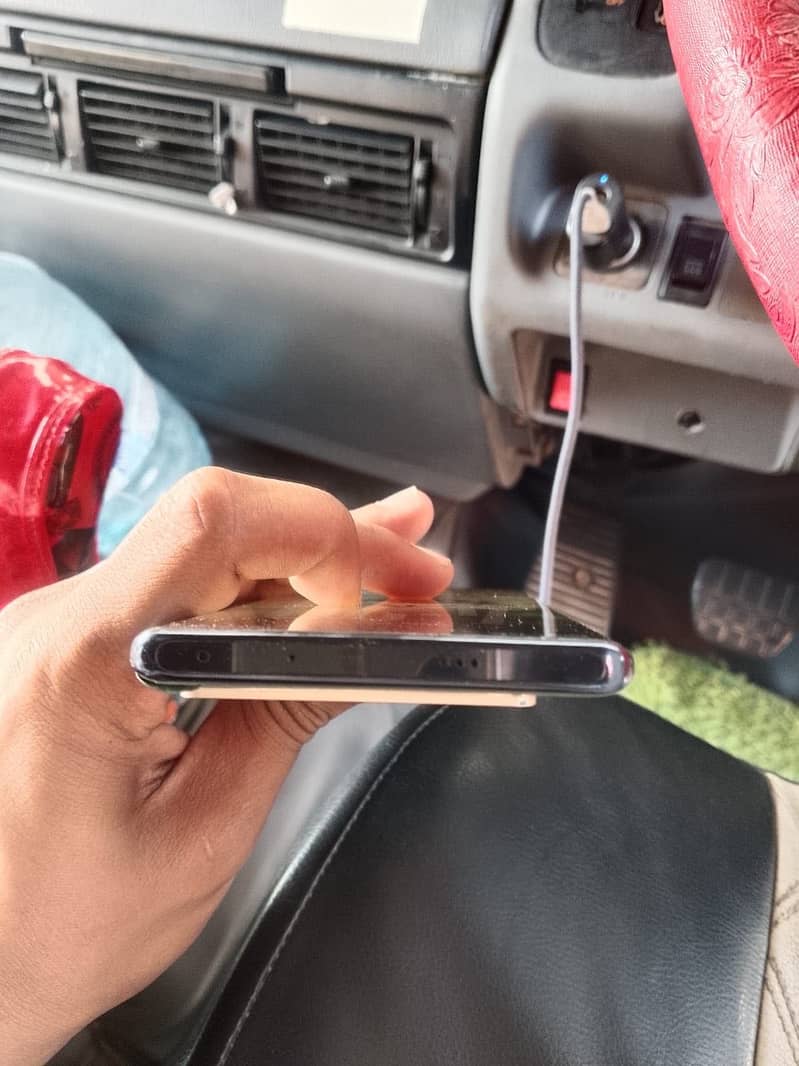 Infinix Note 40 Pro 5
