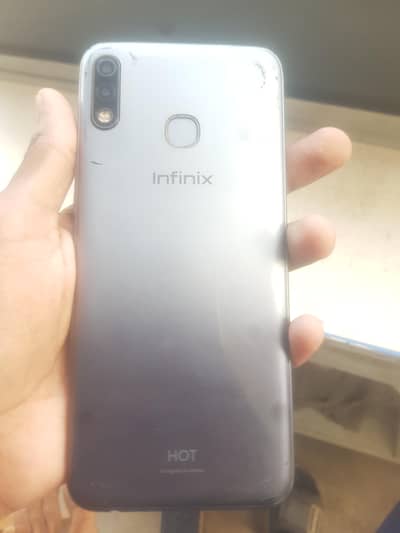 Infinix Hot 8 Lite