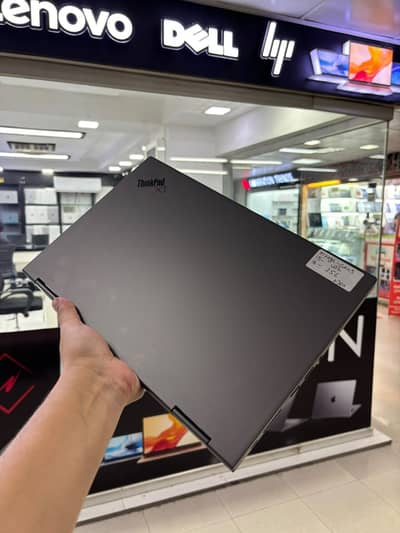 Lenovo ThinkPad X1 Yoga Gen 5 Core i5 10th Gen 16GB/256GB X360 Touch
