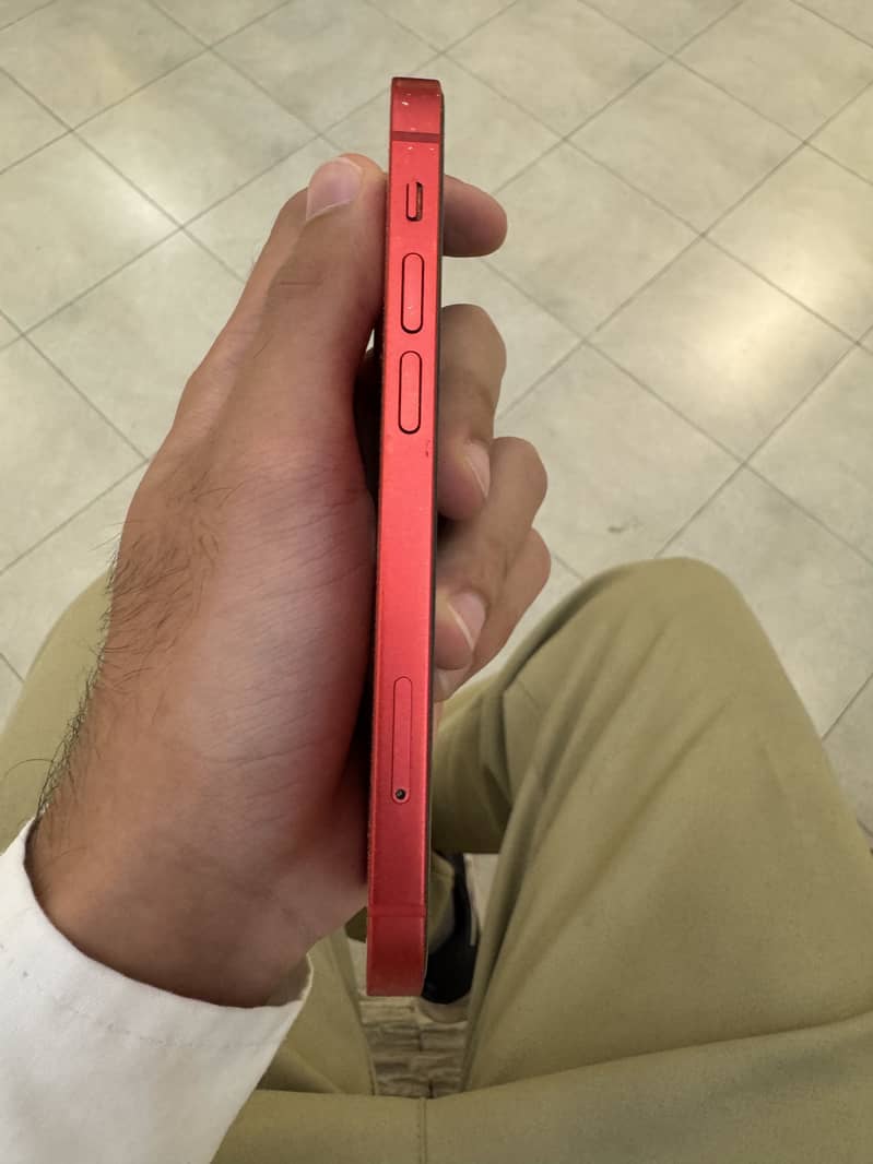 Apple iPhone 12 mini 6