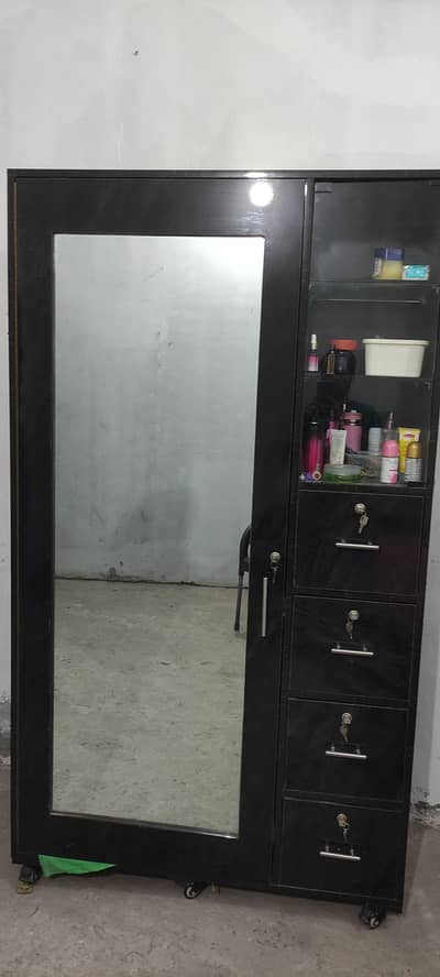 Dressing Table with Mirror, Drawers aur Storage Cabinet