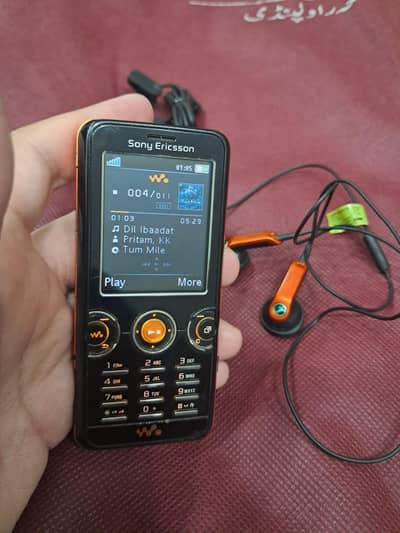 Sony Ericsson W610i Non PTA