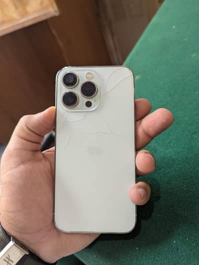 Apple iPhone 13 Pro