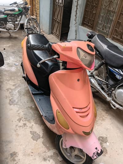 United Scooty 2017 Model