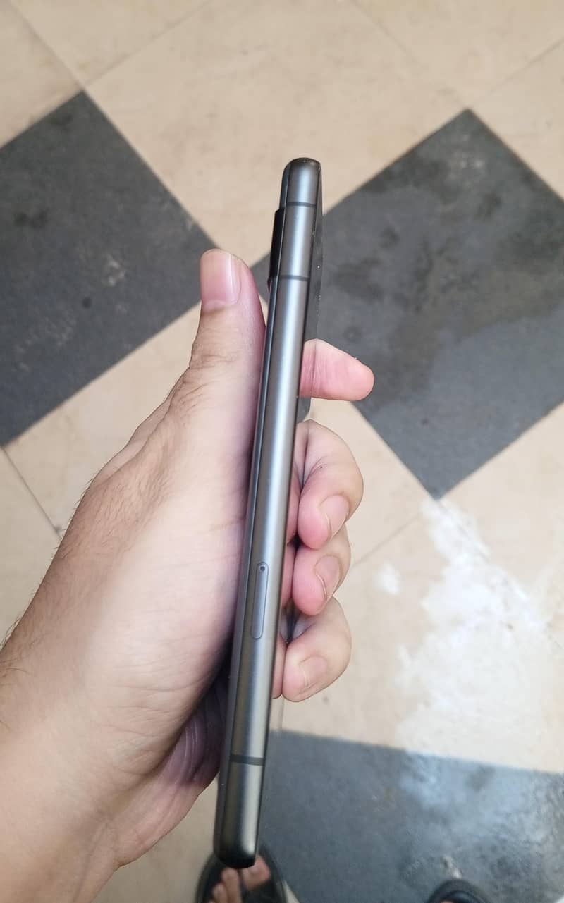 Google pixel 7a 4