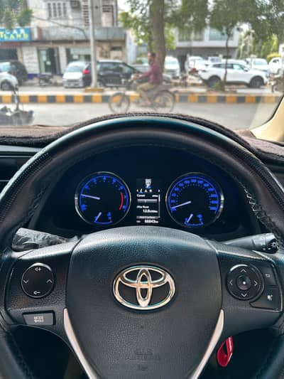 Toyota Corolla Altis 2021