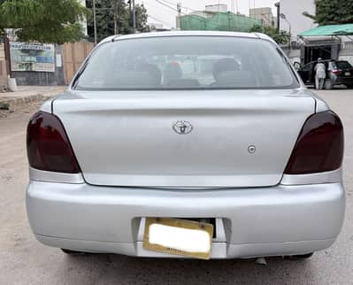 Toyota Platz 2002