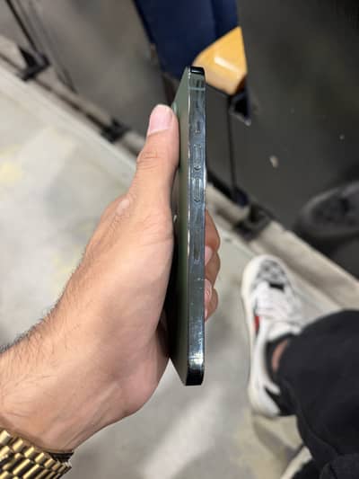 Apple iPhone 13 Pro