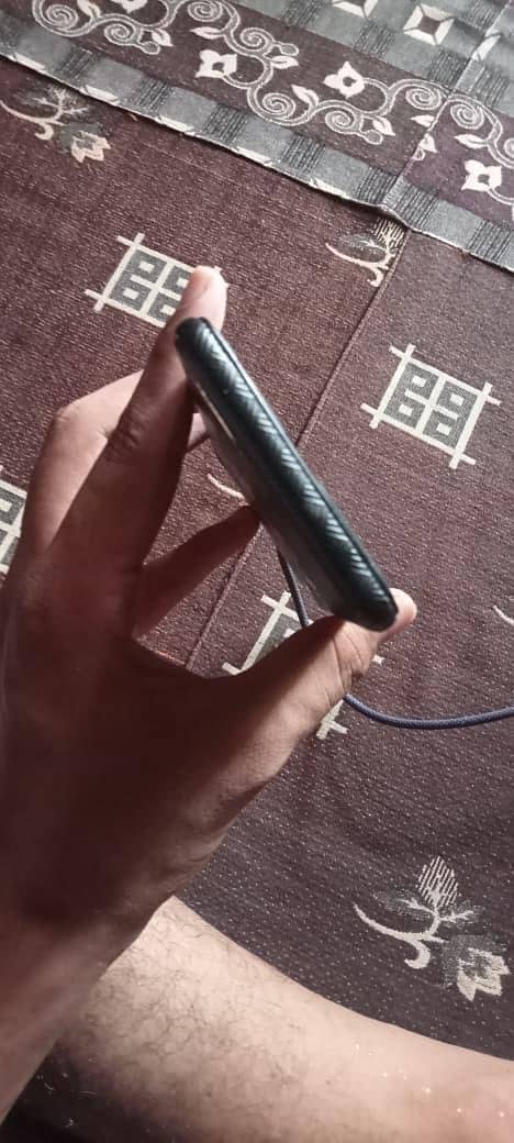 OPPO A5s 4