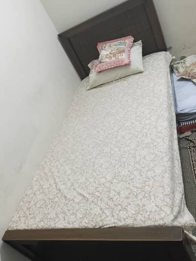 single bed for sale