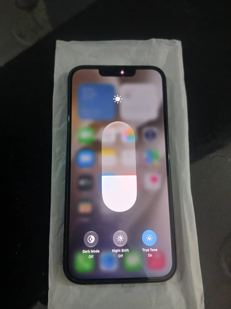 Apple iPhone 13 1