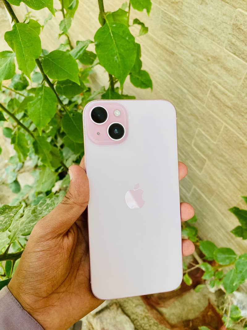 Apple iPhone 15 plus 2