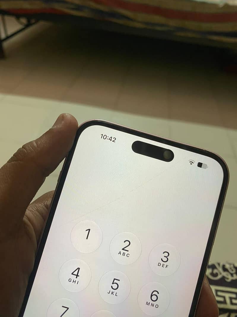 Apple iPhone 15 plus 3