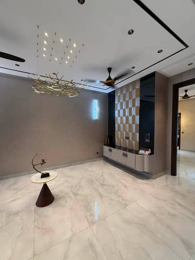 10 Marla Luxury Designer House for Sale Premium Living at Its Best