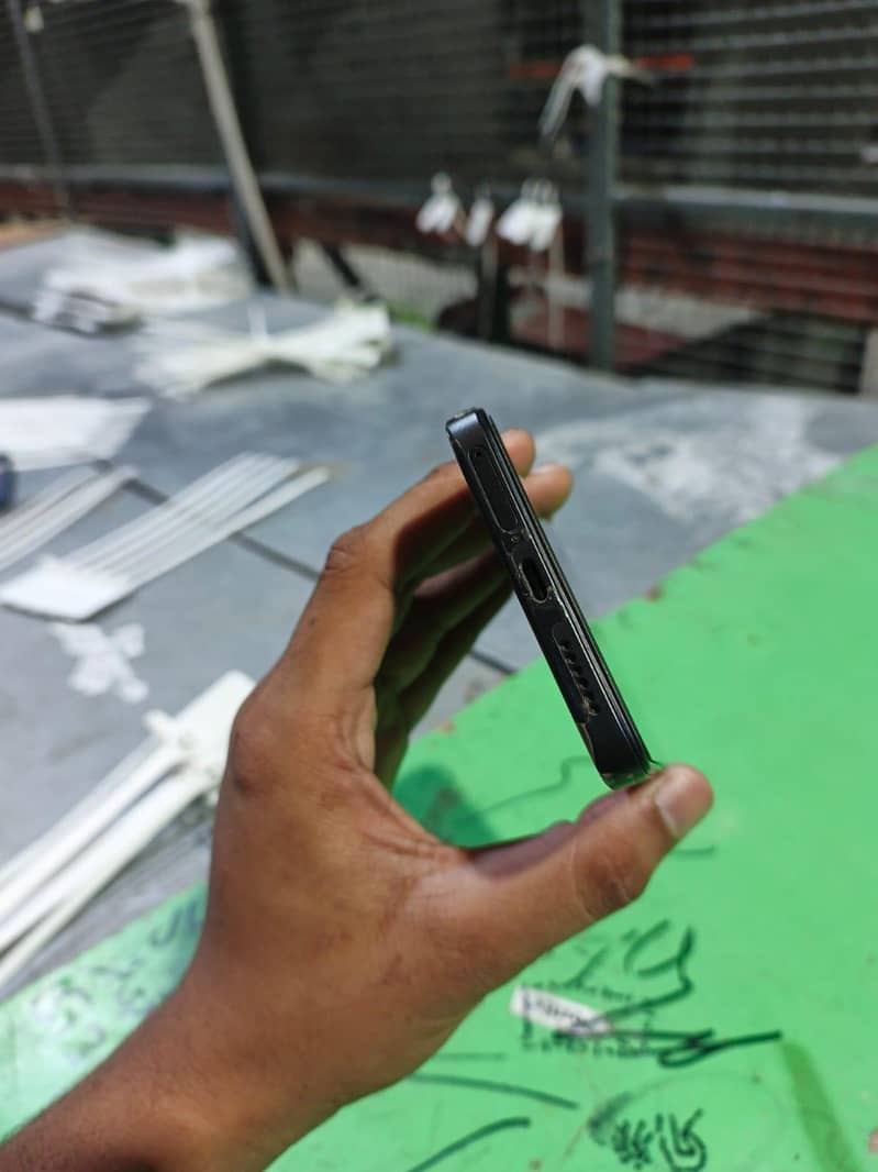 Xiaomi Redmi Note 14 1