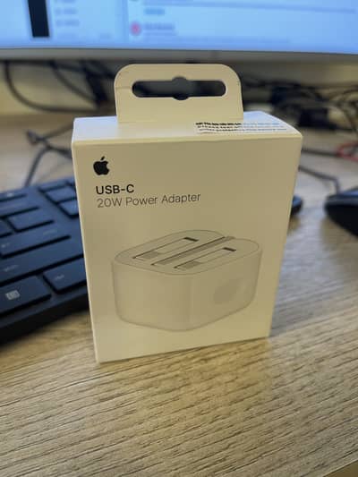 New Original Apple 20W USB-C Charger – UAE