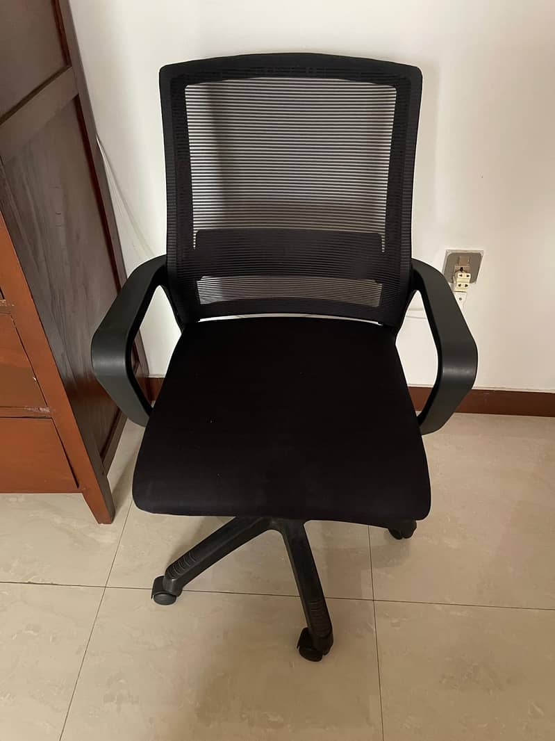 Black Computer Chair 1
