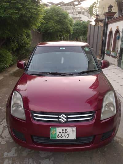 Suzuki Swift 2010 DLX 0307.4776. 463