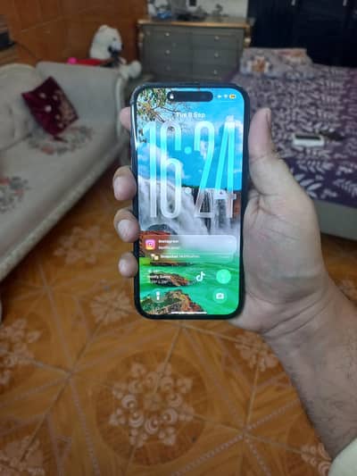 Apple iPhone 16 factory unlocked