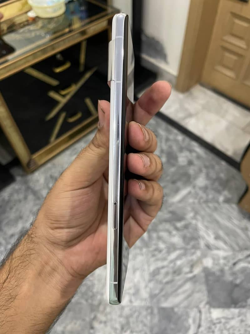 Google Pixel 7 Pro 2