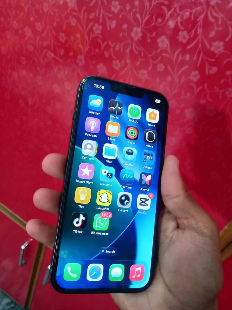 Apple iPhone 14 1