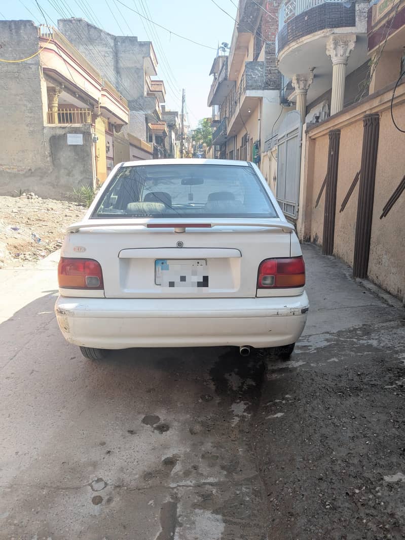 KIA Classic 2000 1