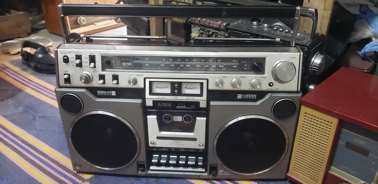 Aiwa amplifier 6