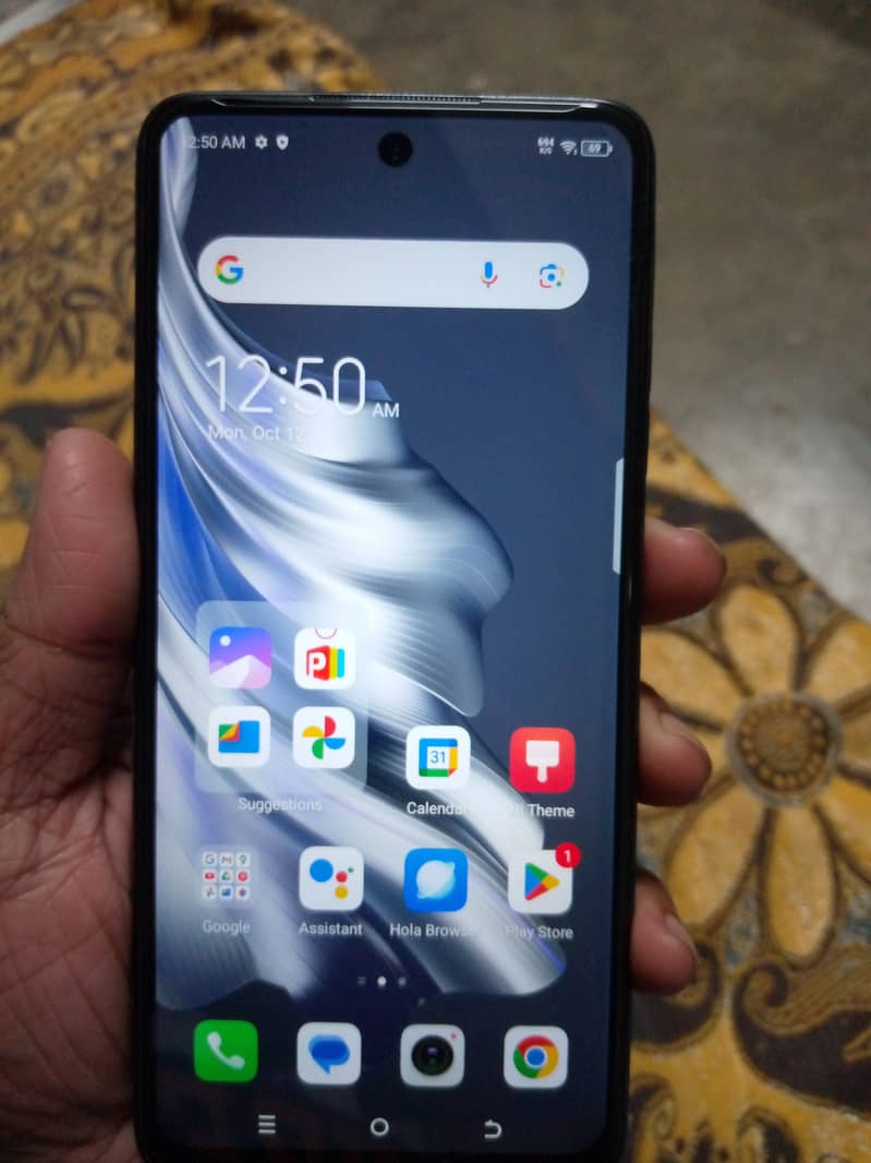 Tecno Spark 20 1