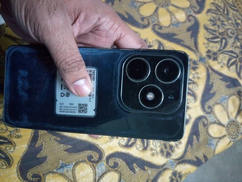 Tecno Spark 20 2