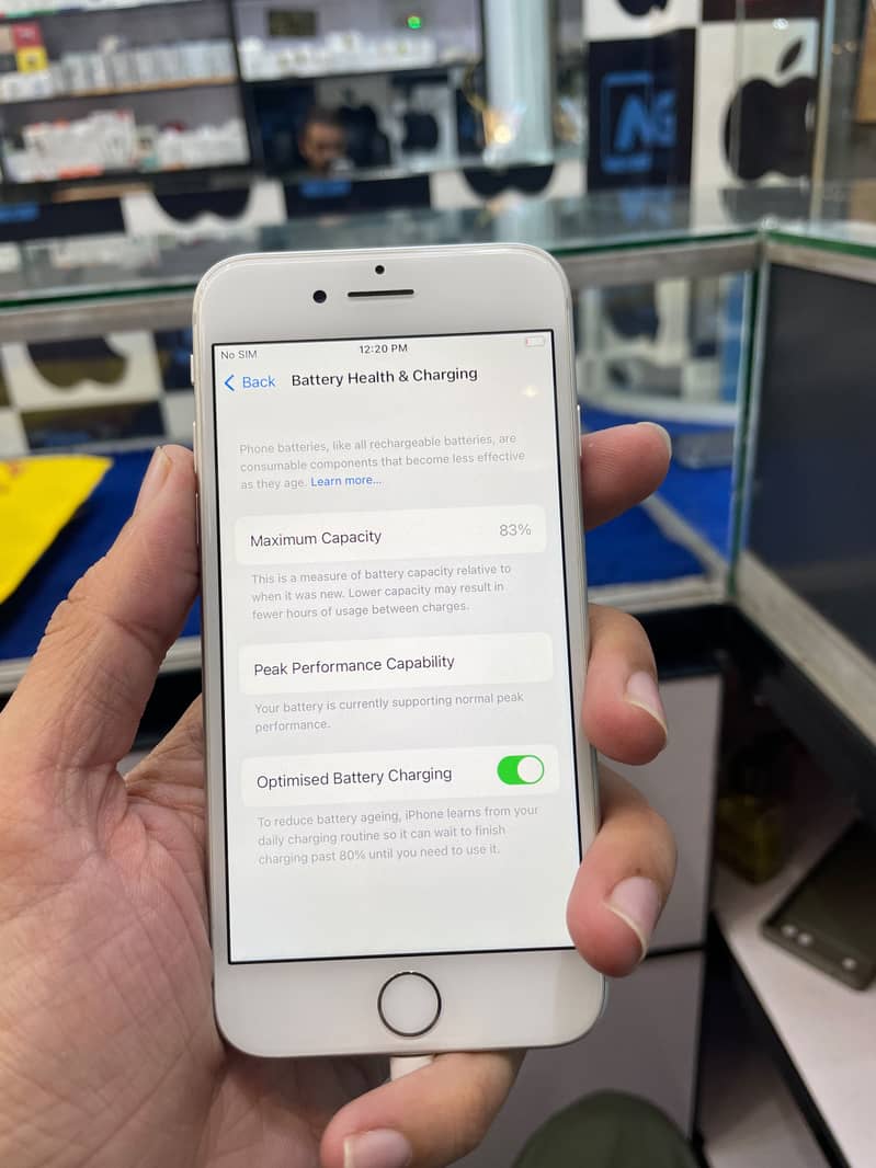 iPhone 8 (FU - 4month Sim time) 3