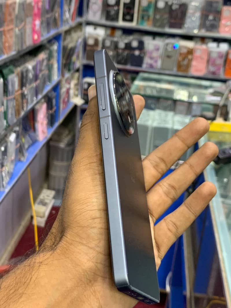 One Plus 13R 3